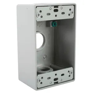 Caja EMT rectangular de uso pesado para intemperie 3 huecos 3/4"