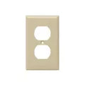 Placa doble plastica para tomacorriente marfil Eagle 2132-V