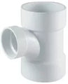 Tee sanitaria reducida PVC SCH40 pared gruesa 150 a 100 mm (6" a 4")