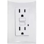 Tomacorriente doble 15A 110V falla a tierra blanco Plata Eagle 1018-W
