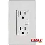Tomacorriente inteligente WiFi 15A 120V TR blanco Eagle WF15R
