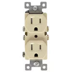 Tomacorriente doble 15A 110V con TR marfil Eagle ULTR270V